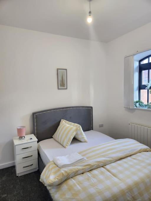 Apartment Away From Burton-upon-Trent