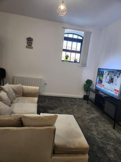 Away From Apartment Burton-upon-Trent